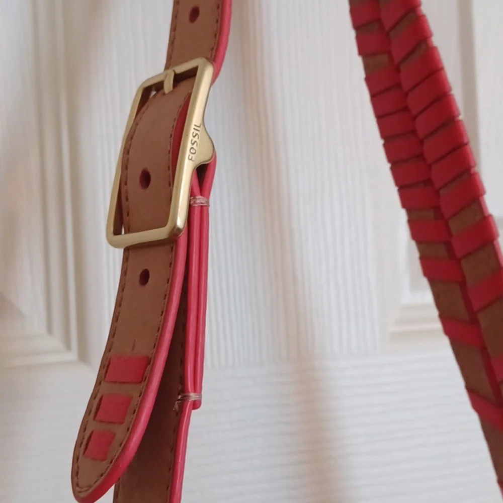 Fossil "Claire" Cow Hide Leather Drawstring Bag - Picture 3 of 14